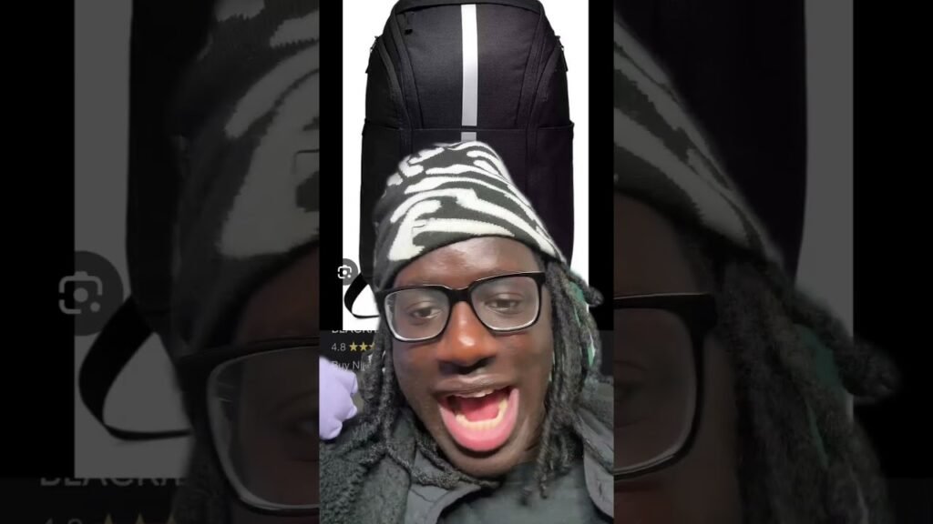 image for if you wear this backpack your a slacker in school 📚 😂🎒
